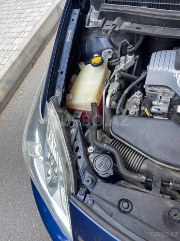 Toyota Prius 2011, 218,500 km - 1.8 l - Bakı