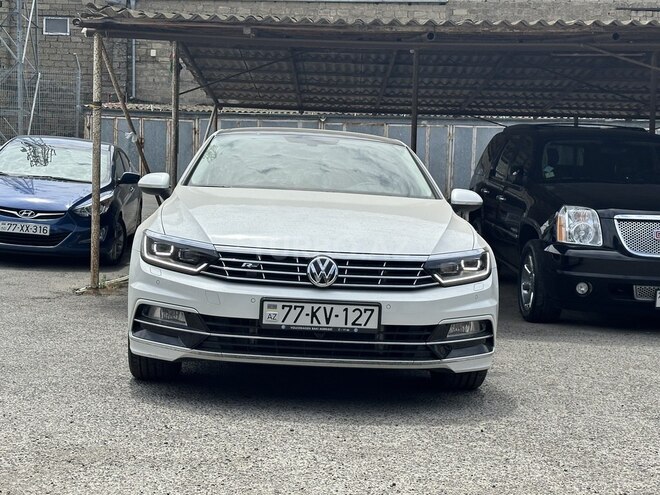 Volkswagen Passat 2019, 28,000 km - 1.8 l - Bakı