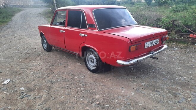 LADA (VAZ) 21011 1980, 10,000 km - 1.5 l - Qazax