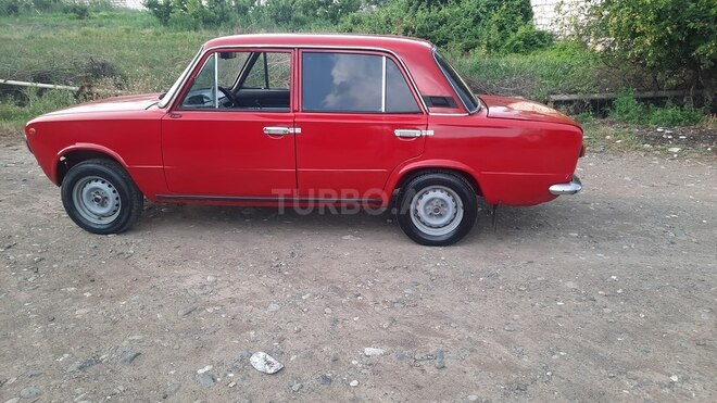 LADA (VAZ) 21011 1980, 10,000 km - 1.5 l - Qazax