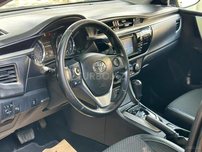 Toyota Corolla 2014, 164,000 km - 1.6 л - Bakı