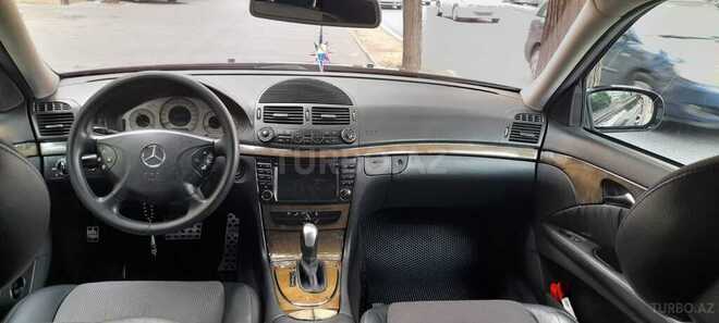 Mercedes E 270 2002, 237,000 km - 2.7 l - Bakı