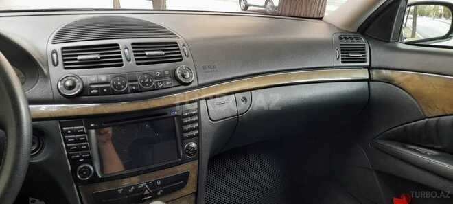 Mercedes E 270 2002, 237,000 km - 2.7 l - Bakı