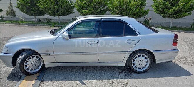 Mercedes C 240 1998, 285,000 km - 2.4 l - Bakı