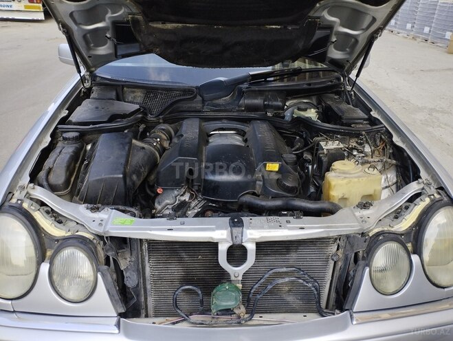 Mercedes E 240 1998, 348,000 km - 2.4 l - Bakı