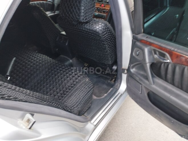 Mercedes E 240 1998, 348,000 km - 2.4 l - Bakı