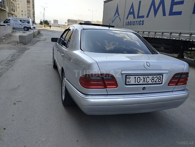 Mercedes E 240 1998, 348,000 km - 2.4 l - Bakı
