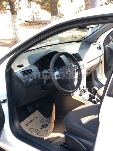 Opel Astra 2009, 154,394 km - 1.4 l - Bakı