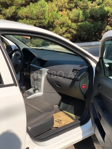 Opel Astra 2009, 154,394 km - 1.4 l - Bakı