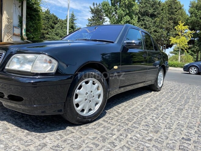 Mercedes C 180 1997, 342,575 km - 1.8 l - Bakı