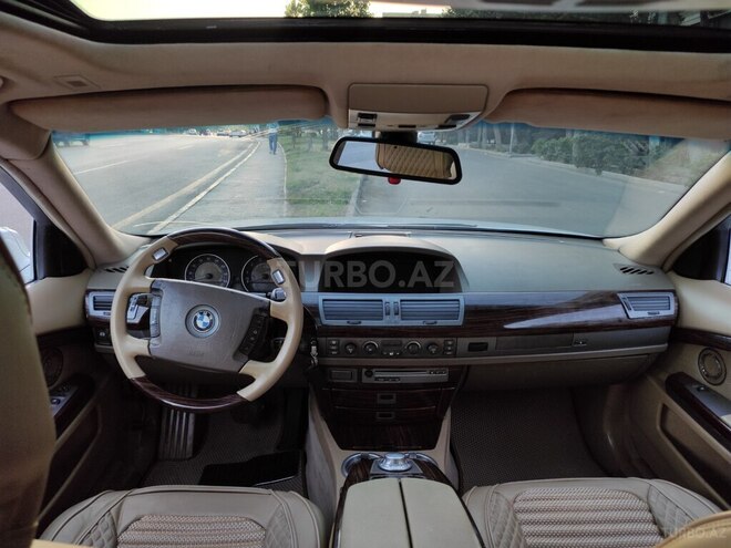 BMW 745 2002, 258,000 km - 4.4 l - Bakı