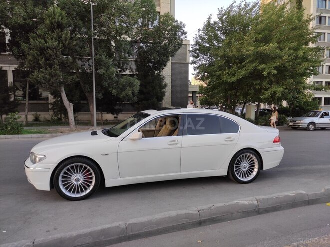 BMW 745 2002, 258,000 km - 4.4 l - Bakı