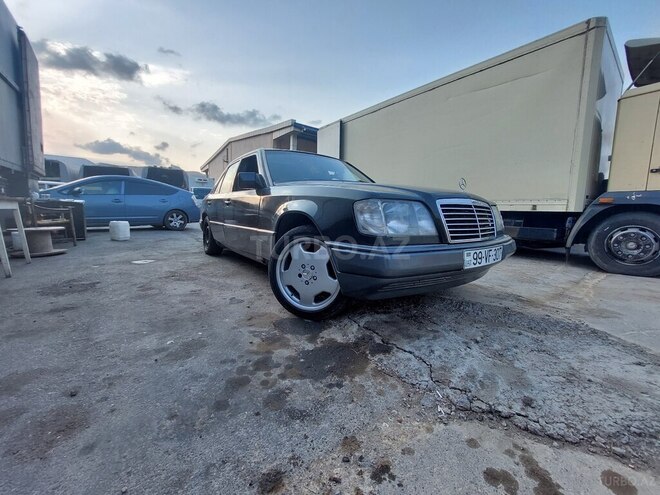 Mercedes E 200 1994, 632,550 km - 2.0 l - Bakı