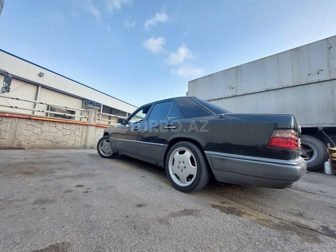 Mercedes E 200 1994, 632,550 km - 2.0 l - Bakı