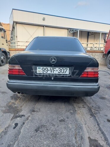 Mercedes E 200 1994, 632,550 km - 2.0 l - Bakı