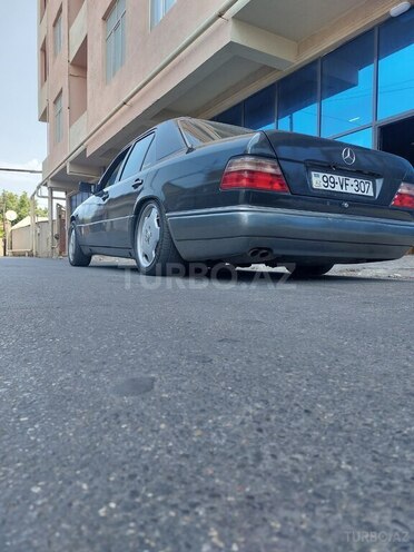 Mercedes E 200 1994, 632,550 km - 2.0 l - Bakı