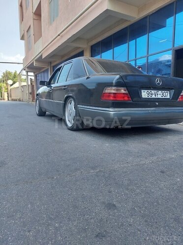 Mercedes E 200 1994, 632,550 km - 2.0 l - Bakı