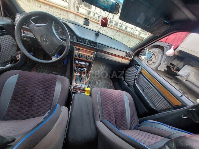 Mercedes E 200 1994, 632,550 km - 2.0 l - Bakı