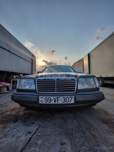 Mercedes E 200 1994, 632,550 km - 2.0 l - Bakı