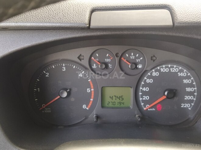 Ford Transit 2011, 270,000 km - 2.4 l - Bakı