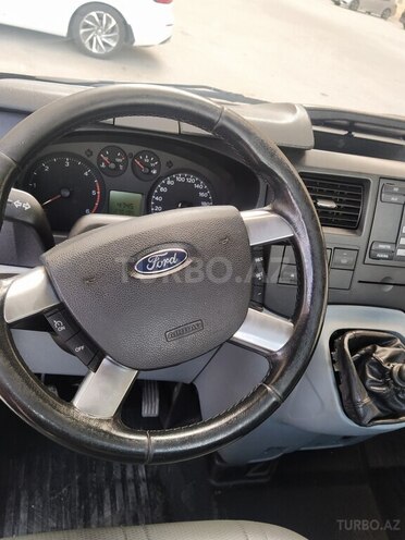 Ford Transit 2011, 270,000 km - 2.4 l - Bakı