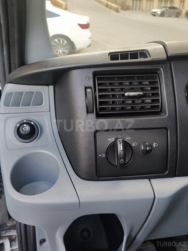 Ford Transit 2011, 270,000 km - 2.4 l - Bakı