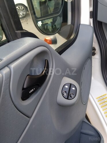 Ford Transit 2011, 270,000 km - 2.4 l - Bakı