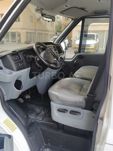 Ford Transit 2011, 270,000 km - 2.4 l - Bakı
