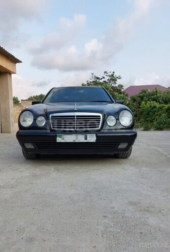 Mercedes E 280 1997, 265,000 km - 2.8 l - Bakı
