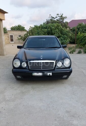 Mercedes E 280 1997, 265,000 km - 2.8 l - Bakı