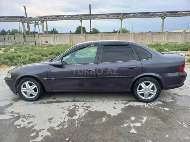 Opel Vectra 1996, 280,000 km - 2.0 l - Sumqayıt