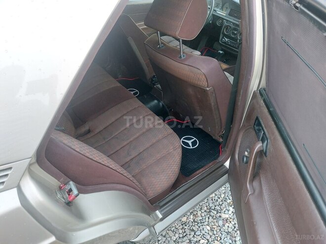 Mercedes 190 1990, 125,418 km - 2.0 l - Bərdə