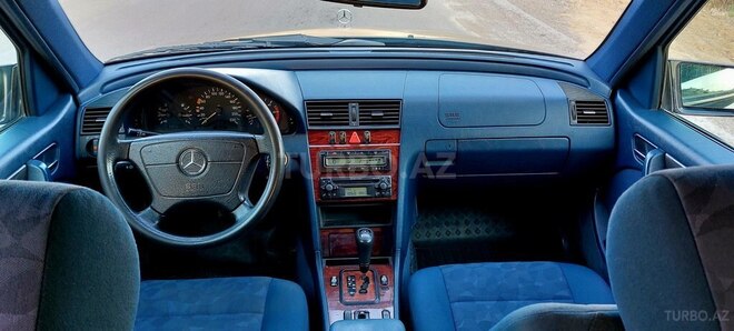 Mercedes C 220 1999, 361,000 km - 2.2 l - Sumqayıt