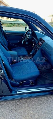 Mercedes C 220 1999, 361,000 km - 2.2 l - Sumqayıt
