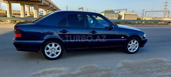 Mercedes C 220 1999, 361,000 km - 2.2 l - Sumqayıt