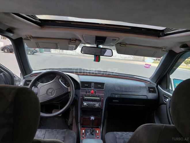 Mercedes C 200 1998, 280,000 km - 2.0 л - Bakı