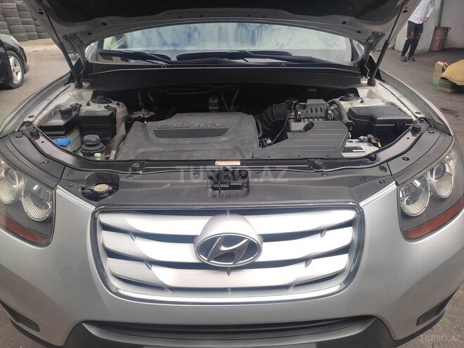 Hyundai Santa Fe 2009, 131,085 km - 2.0 л - Bakı