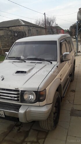 Mitsubishi Pajero 1995, 584,337 km - 2.8 l - Bakı