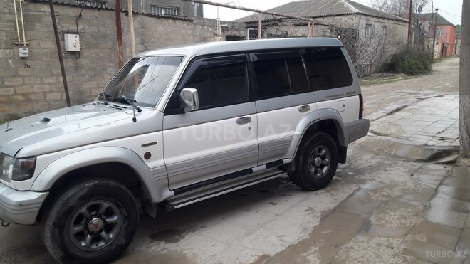 Mitsubishi Pajero 1995, 584,337 km - 2.8 l - Bakı