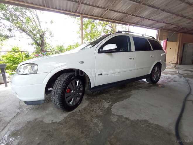 Opel Astra 2005, 240,000 km - 1.6 л - Şamaxı