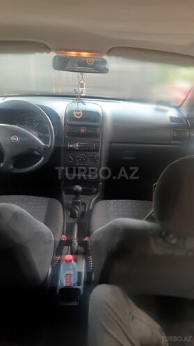 Opel Astra 2005, 240,000 km - 1.6 л - Şamaxı