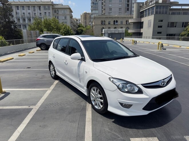Hyundai i30 2011, 237,500 km - 1.6 l - Bakı
