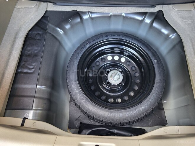 Nissan Tiida 2011, 98,000 km - 1.5 л - Bakı