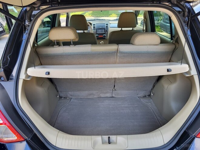 Nissan Tiida 2011, 98,000 km - 1.5 л - Bakı
