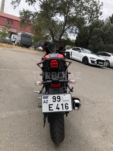 Yamaha R15 V4 2023, 1,119 km - 0.2 l - Bakı