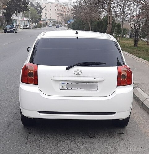 Toyota Corolla 2005, 189,000 km - 1.4 l - Bakı