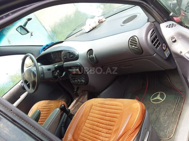 Chrysler Voyager 1999, 377,658 km - 2.5 л - Biləsuvar