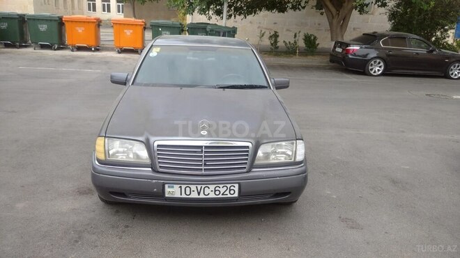 Mercedes C 180 1995, 296,000 km - 1.8 l - Bakı