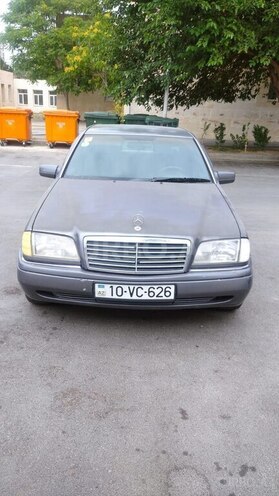 Mercedes C 180 1995, 296,000 km - 1.8 l - Bakı