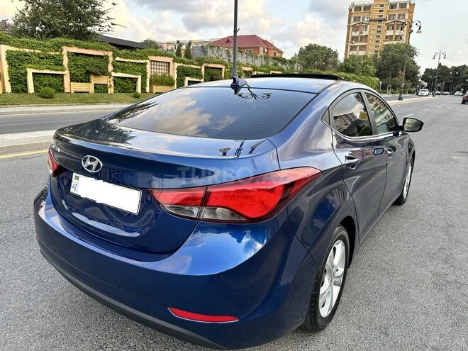 Hyundai Elantra 2015, 68,000 km - 1.8 л - Bakı